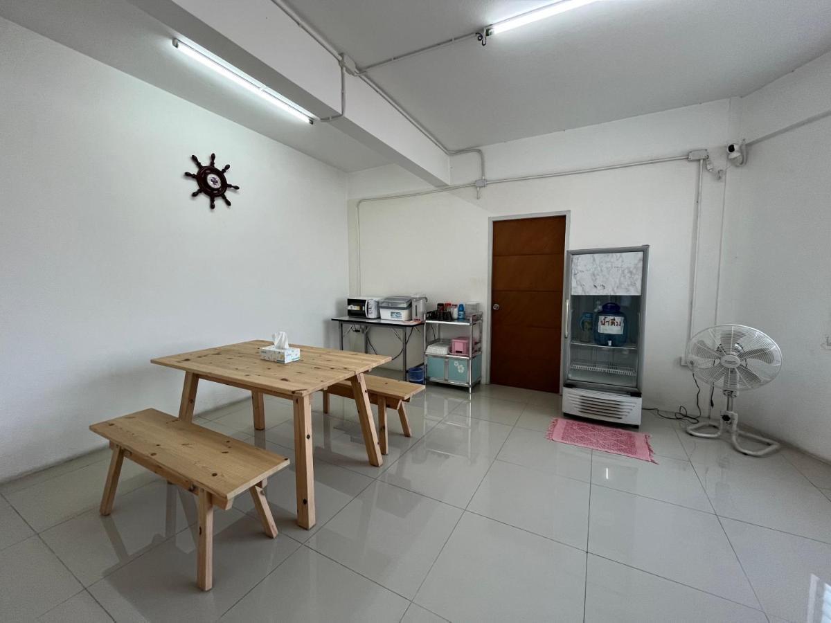 Dao Jaras Fah Hometel ดาวจรัสฟ้าโฮมเทล 曼谷 外观 照片